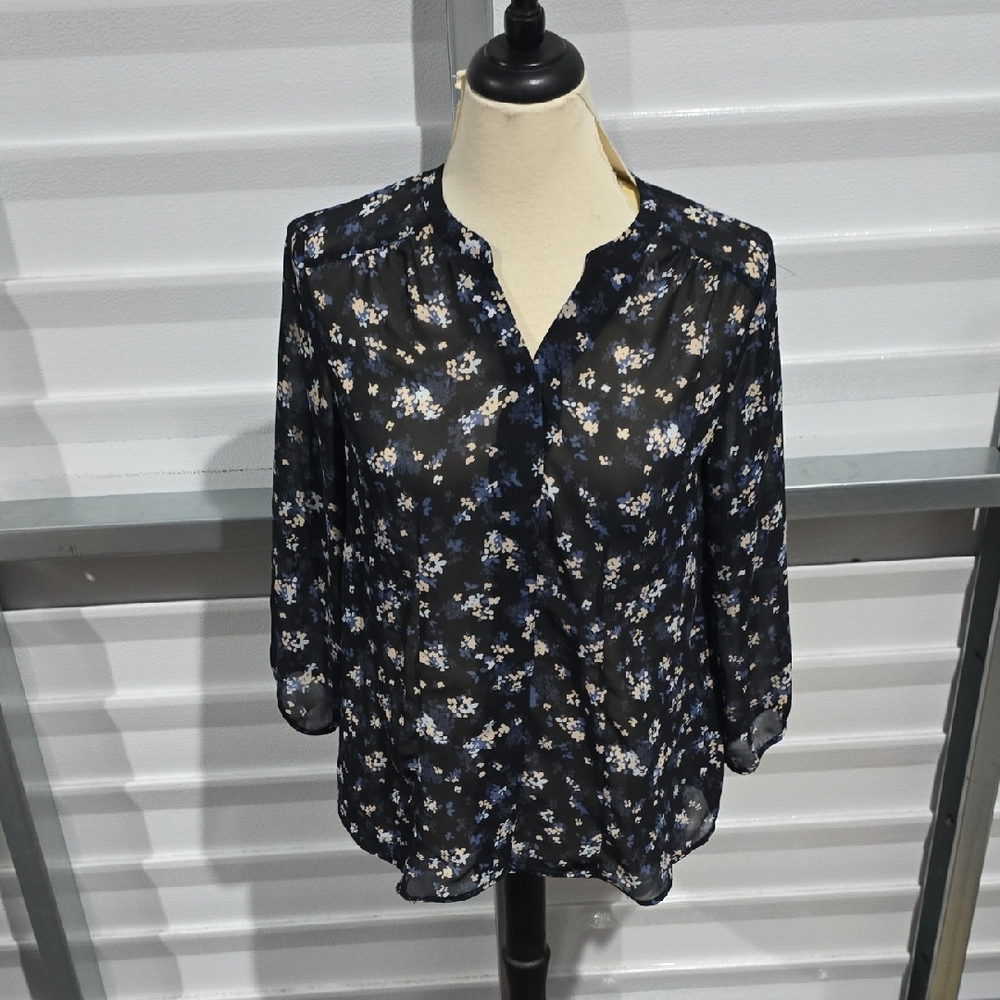 H&M Mama‎  Black Floral Blouse  Size Small